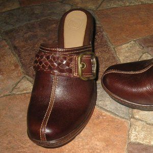 Shoes Women Brown Nuture Mules 3 Inch Heel New Size 7 M